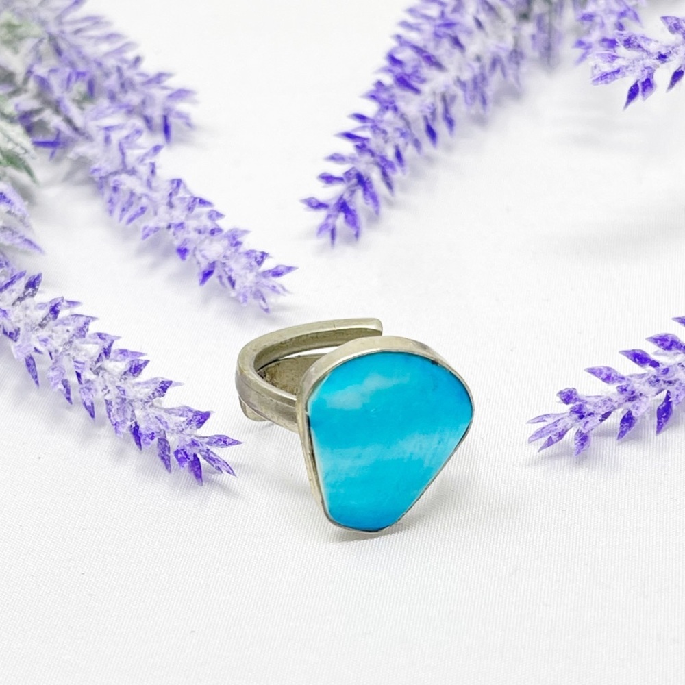 Vintage Hemimorphite Stone Silver Tone Ring